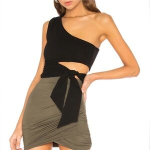 NWOT Revolve Lovers + Friends One Shoulder Top